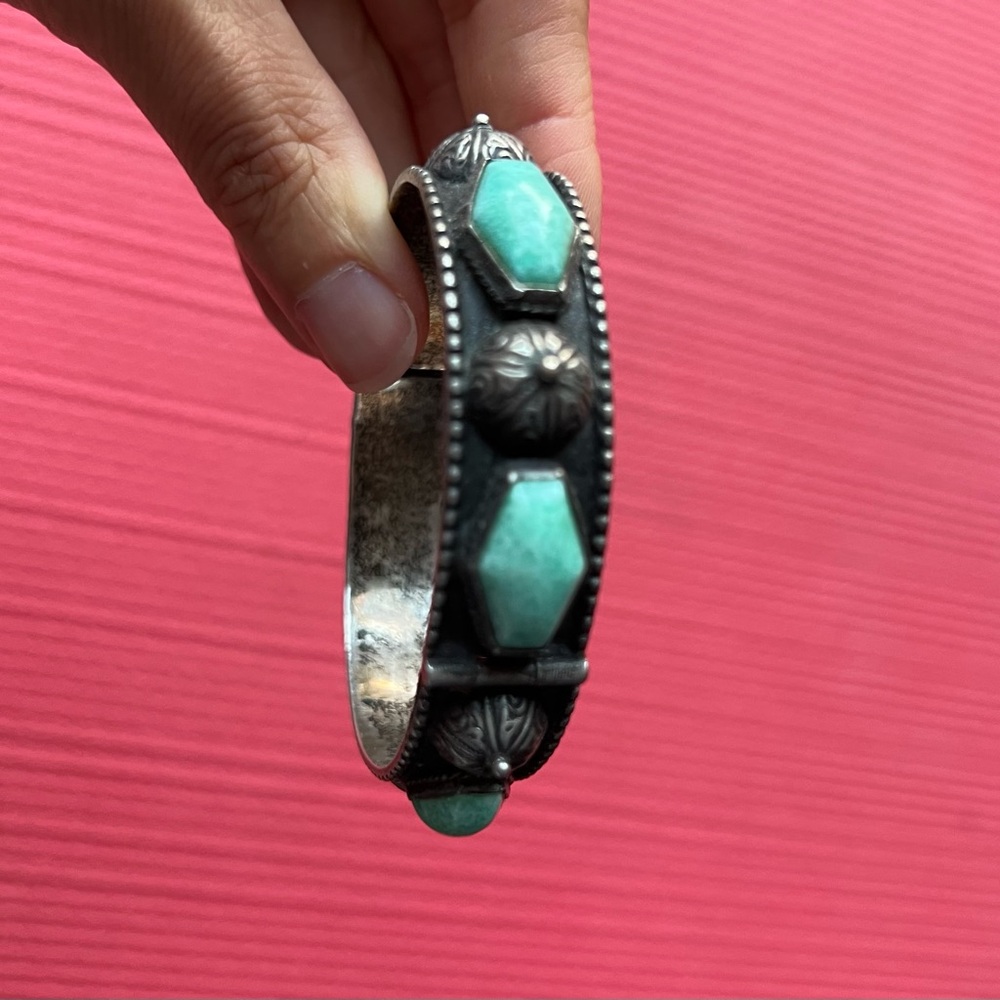 Vintage Silver and Turquoise Bracelet